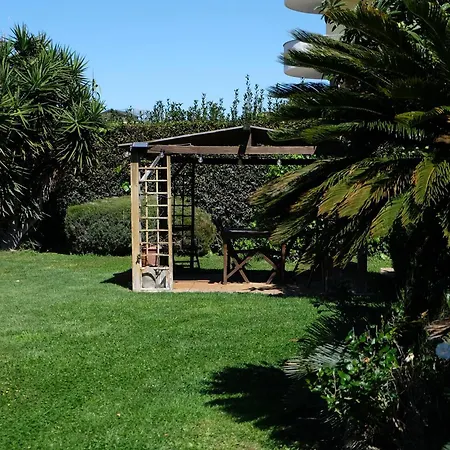 Budget With Garden - Airport - Self Check-in Apartment Fiumicino